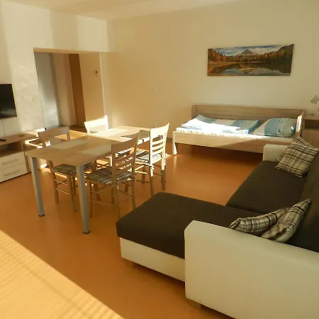 Horni Marsov Promenada Apartamento Cerna Hora